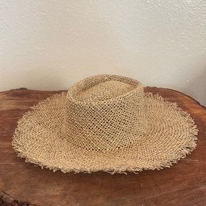 Straw beach hat